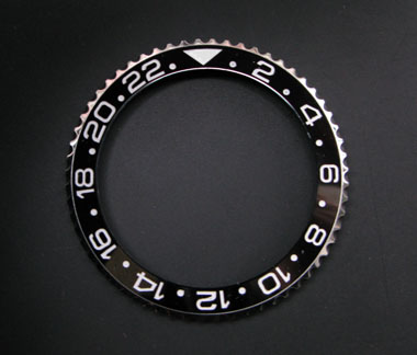 Ceramic bezel insert for GMT