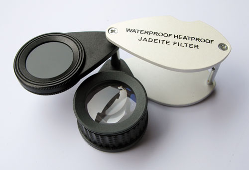 SAPPHY Jewelry illuminated loupe 003 LOGO