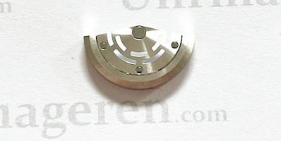 Rolex Cal. 2230 – 570-1. Oscillating weight 19.65mm.